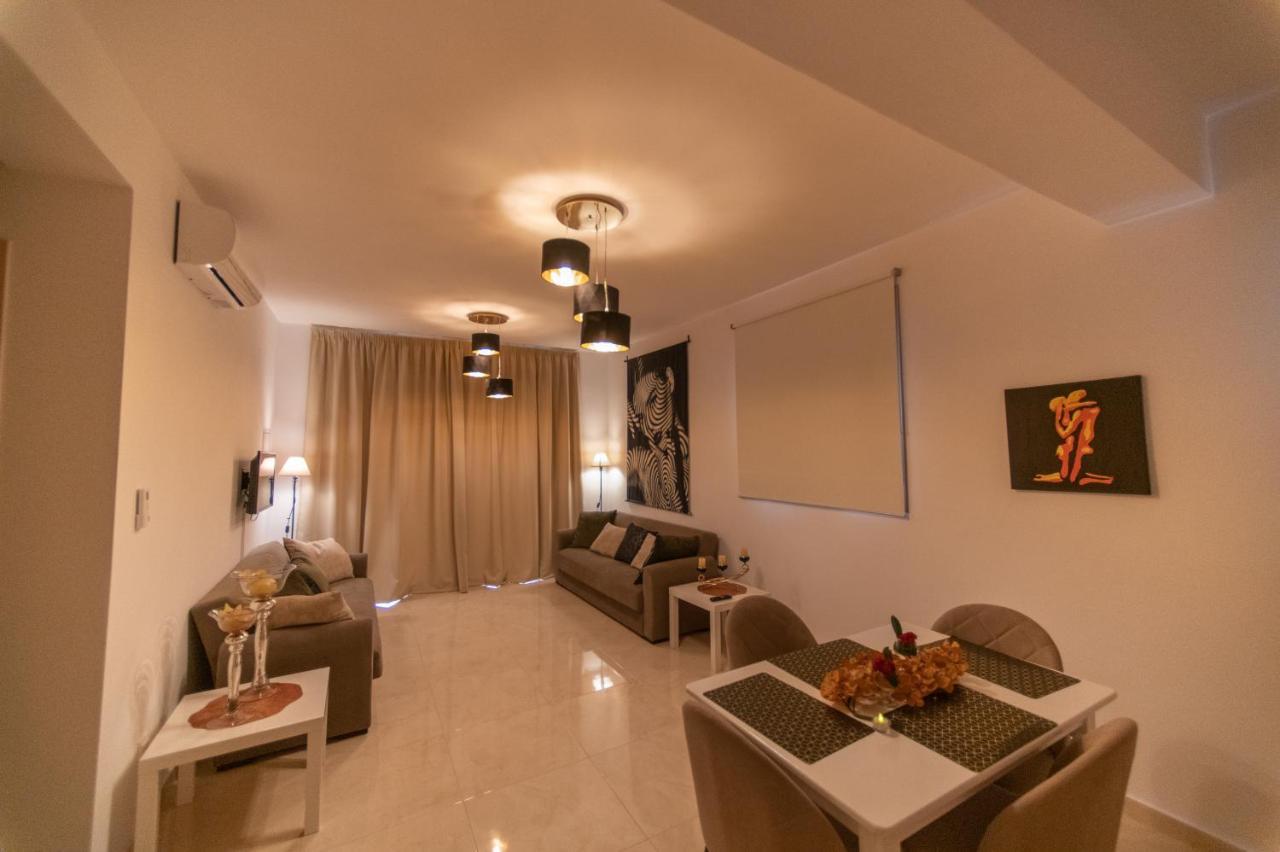 Harmony Seaview Apartments Paphos Kültér fotó