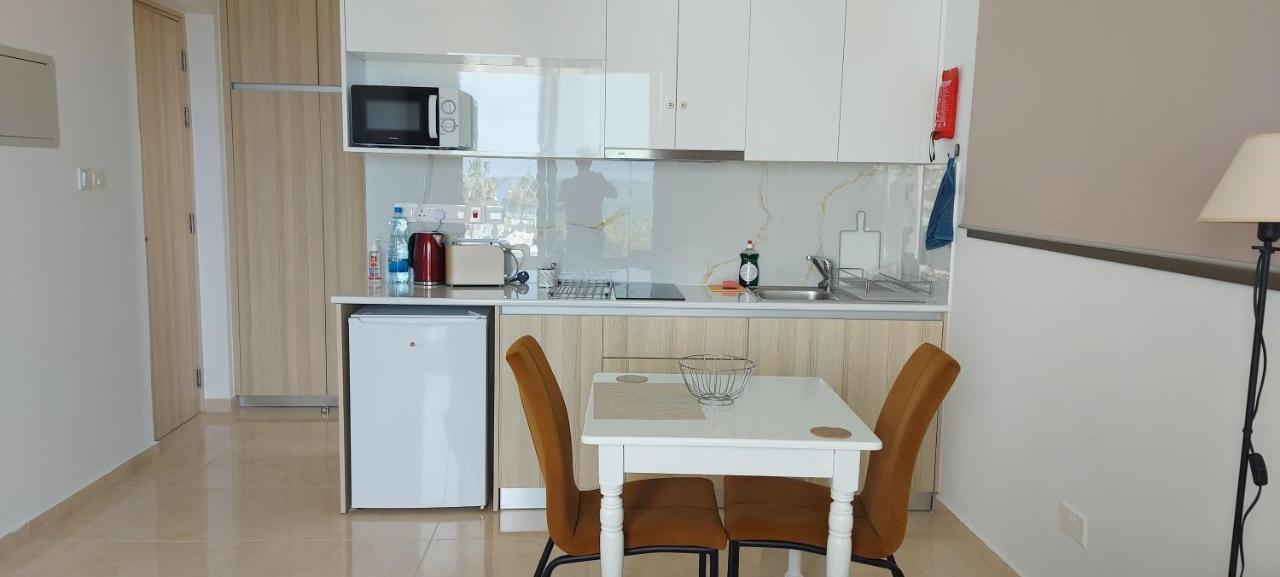 Harmony Seaview Apartments Paphos Kültér fotó
